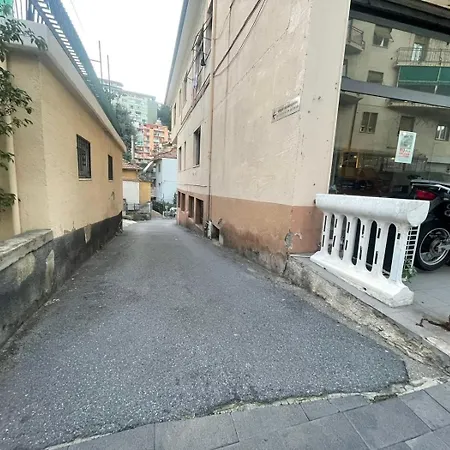 Laura - Via Martiri 217 شقة سانريمو